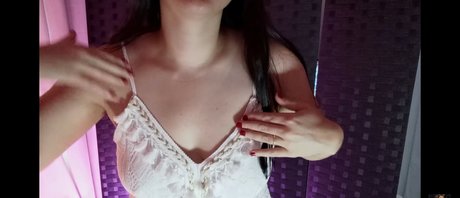 ASMR Alysaa セックススター 画像