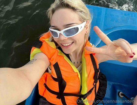 客室乗務員 OnlyFans 限定 写真