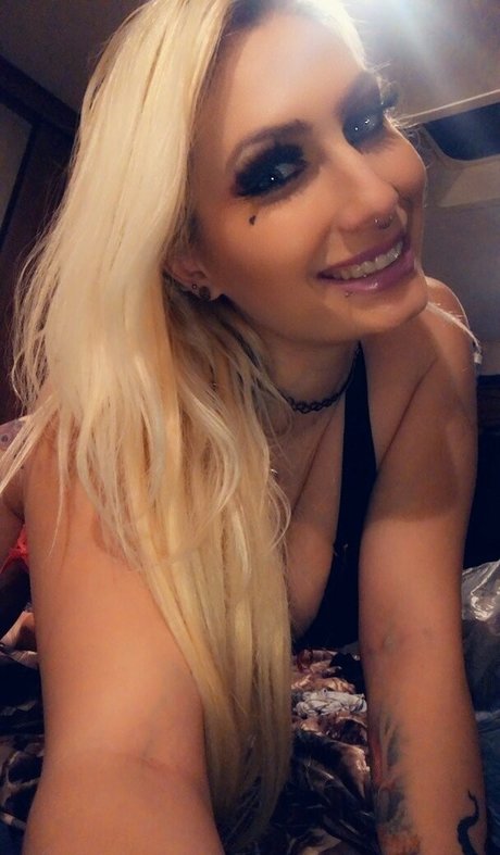 アジアンシャワー OnlyFans ホットセクシー 画像