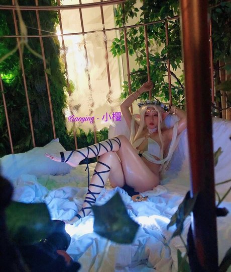 Xiao ying_ ヌードのポルノスター 写真