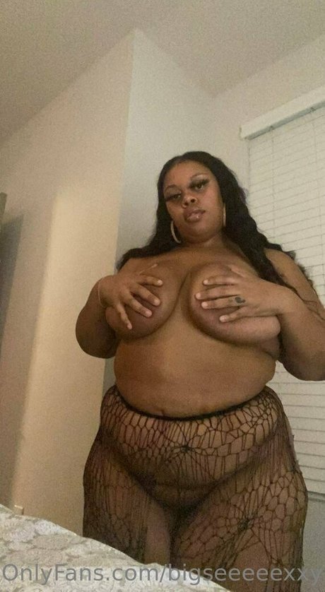 レズビアンセックスOnlyFans 無料ポルノ 画像