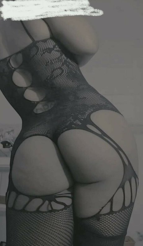 アジアンタトゥー OnlyFans 美しいヌード 画像