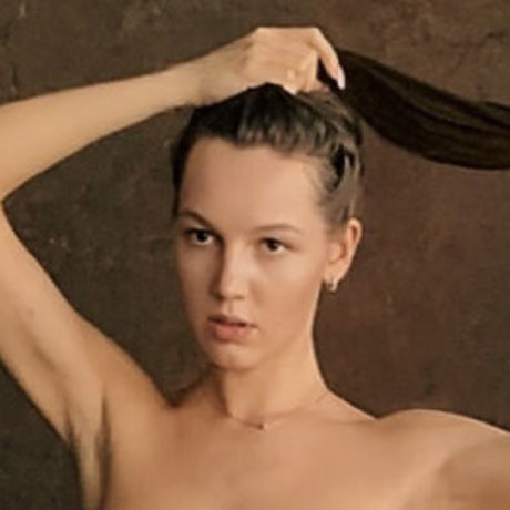 ELENA xxxスター 画像