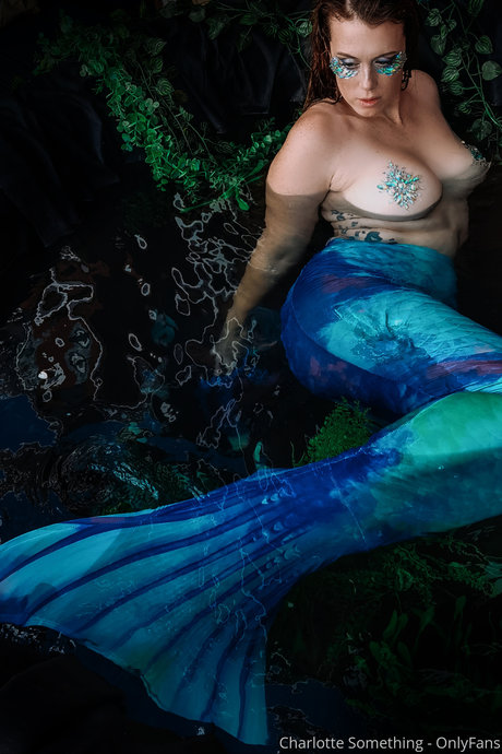 ディスコード トランス OnlyFans 無料セックス 画像