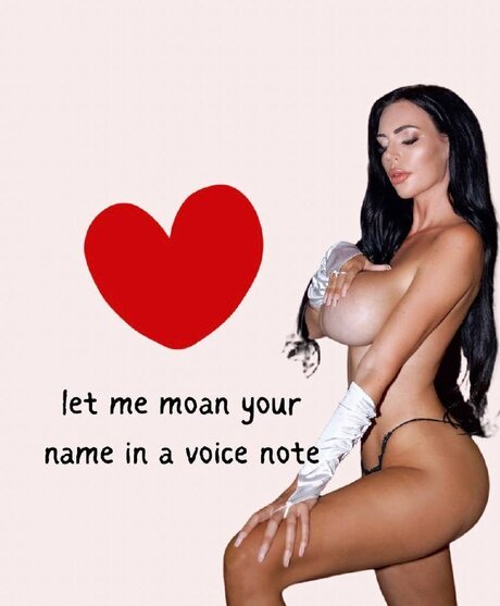 ボディビルダーカップルOnlyFans 裸 写真