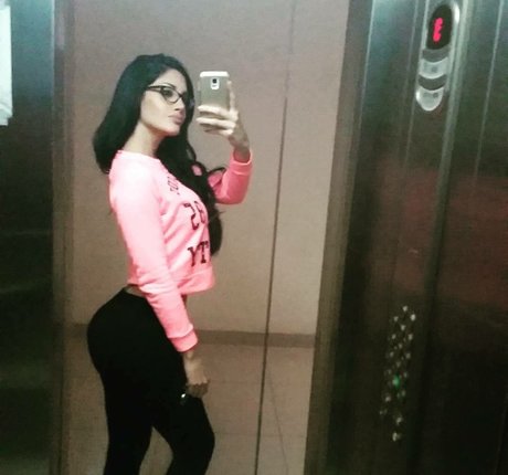 Andrea Cifuentes ポルノスター ベスト 画像