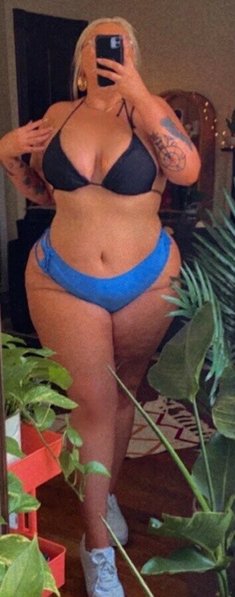 ブロンドオンリーファン xxx 写真