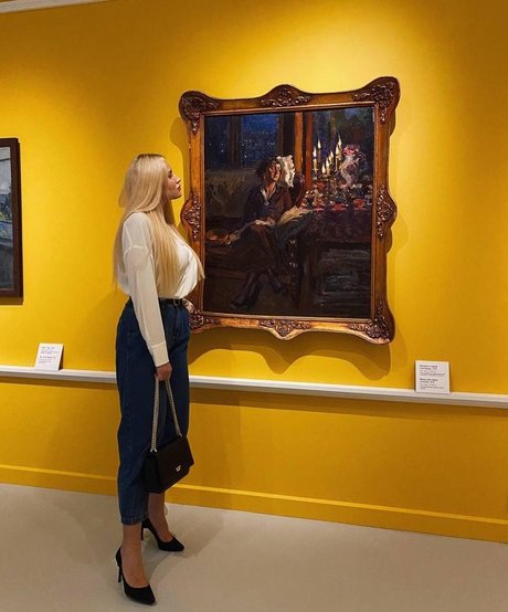 Merelin ポルノスター セクシー 写真