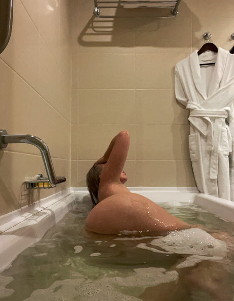 Lisa Barysheva 素敵な女優 写真