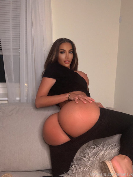 Arianna vx スターセックス 写真