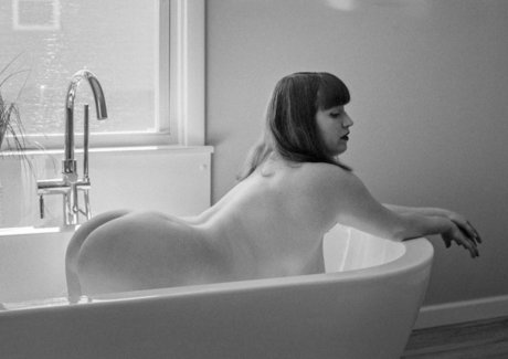 ボディビルダーカップルOnlyFans セックス 画像