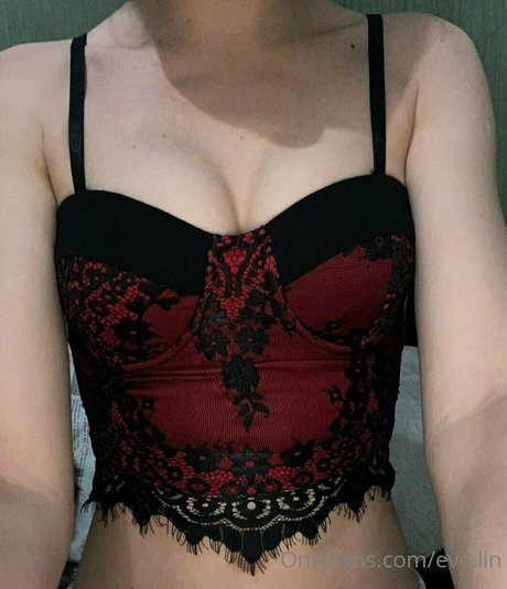 美しいアジアのOnlyFans HD 画像