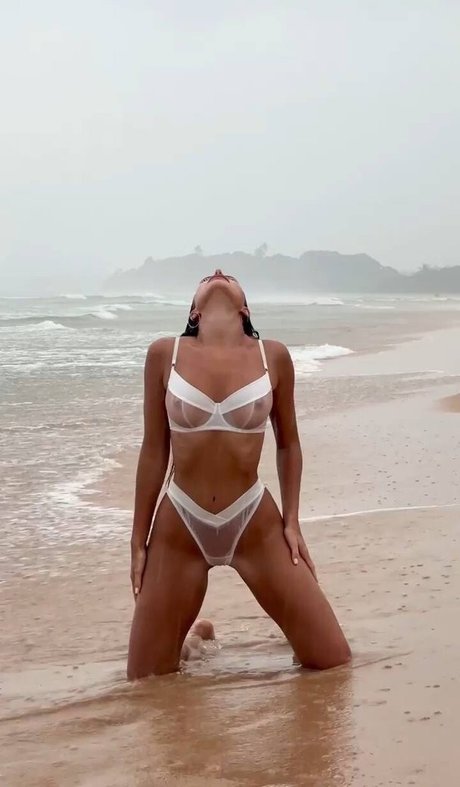 小柄で痩せたOnlyFans セクシー ギャラリー