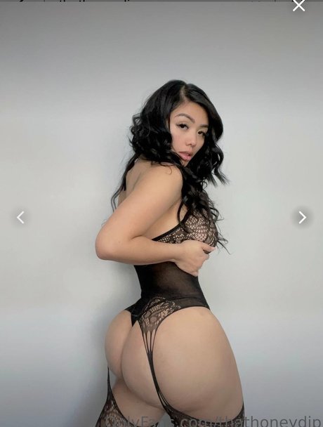 ティーンのおっぱいOnlyFans 無料セクシー 写真