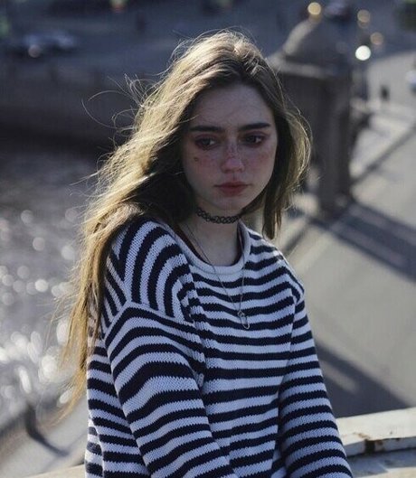 Ghostcrybaby エロティックなスター 画像