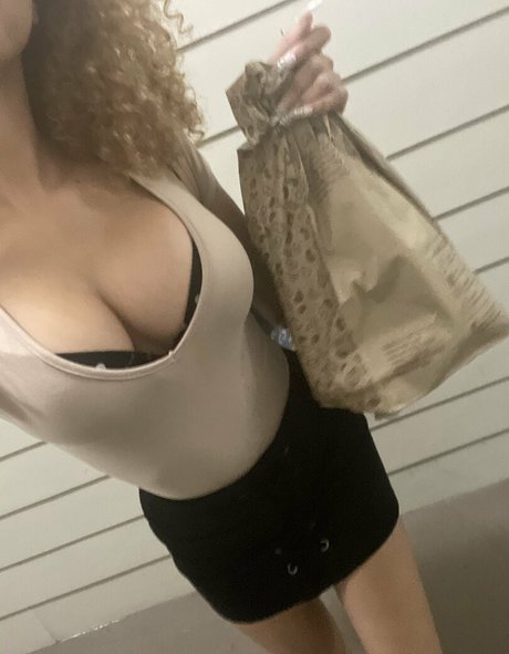 Skylar Fox xxxポルノスター 写真