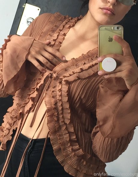 escobutt アートモデル 写真