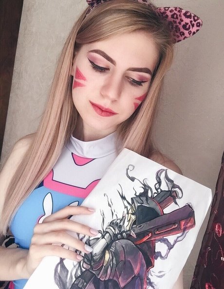 ブルネットの看護師OnlyFans 可愛い 写真