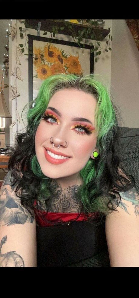 Lexibabe69 裸モデル ギャラリー