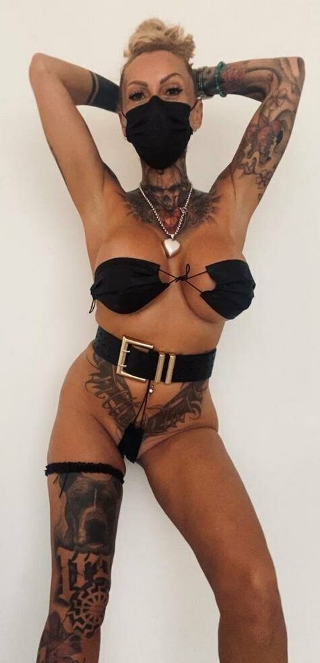 sophiadreams アダルトスター 画像