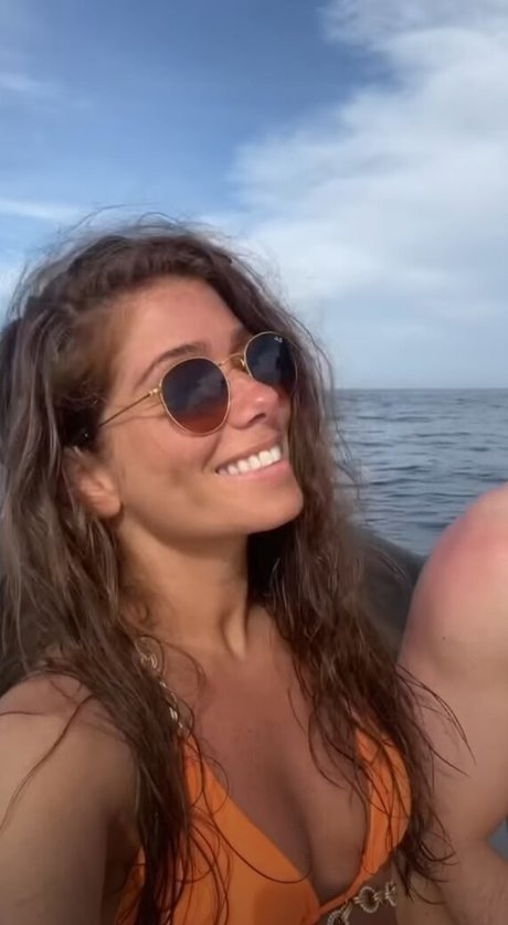 Nikki Sanderson セクシーなスター 画像