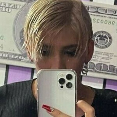 エボニートランスオンリーファンズ セクシーヌード 写真