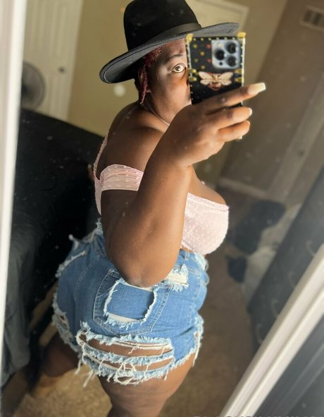 sexyblacksilkp1 ポルノ女優 ギャラリー