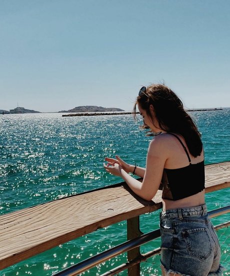 Laura Anne スターセックス 画像