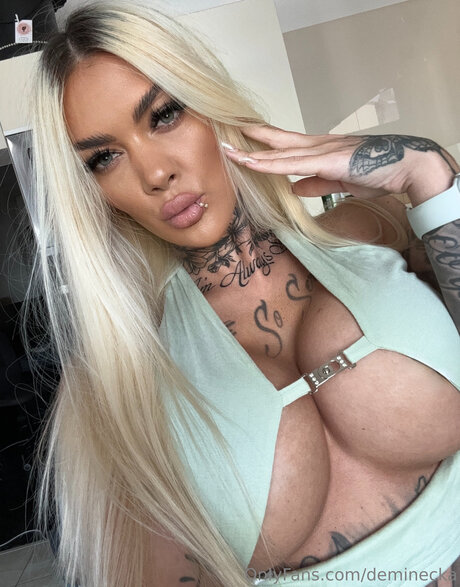 黒い肌のOnlyFans 無料 写真