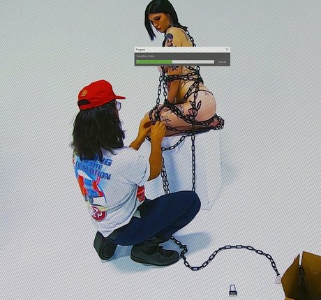 tshexynicky 高品質のスター ギャラリー