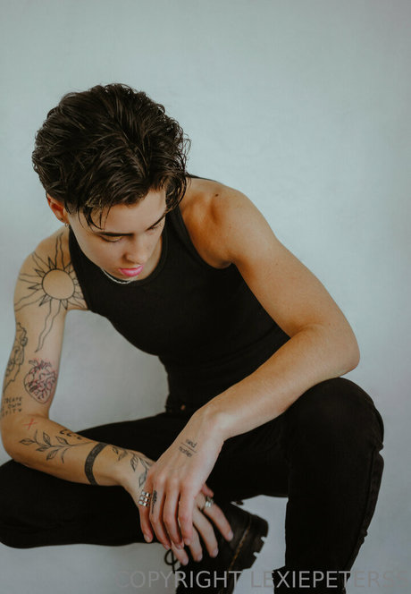 asmr フェラチオ onlyfans ホットポルノ 画像