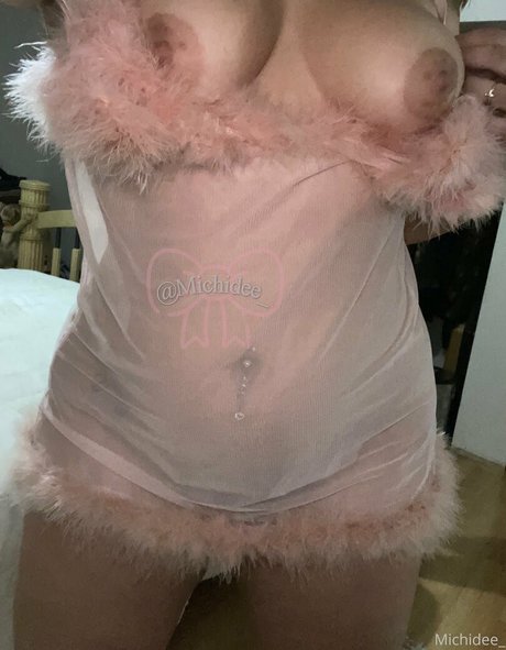 ハンズオンリーファン ヌード 写真