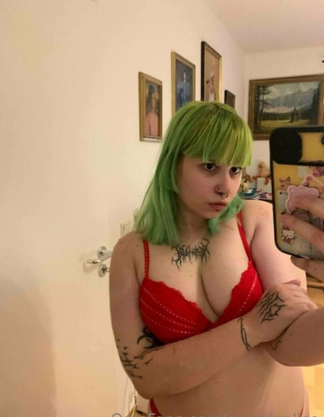 suicidyalice ポルノスター xxx 写真