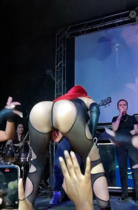 Lara Silva 完璧なモデル 画像