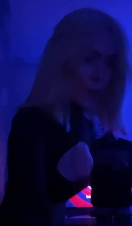 Lara Silva 完璧なスター 画像