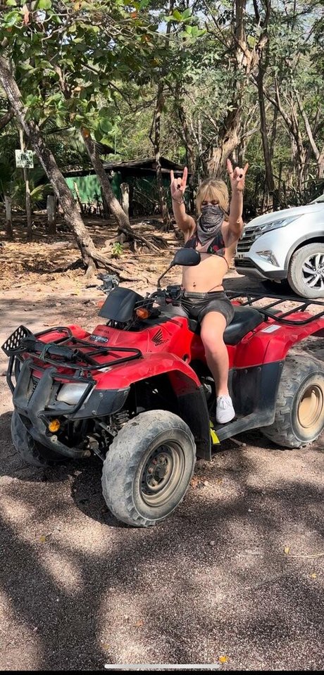 movementswithmolly 無料モデル ギャラリー