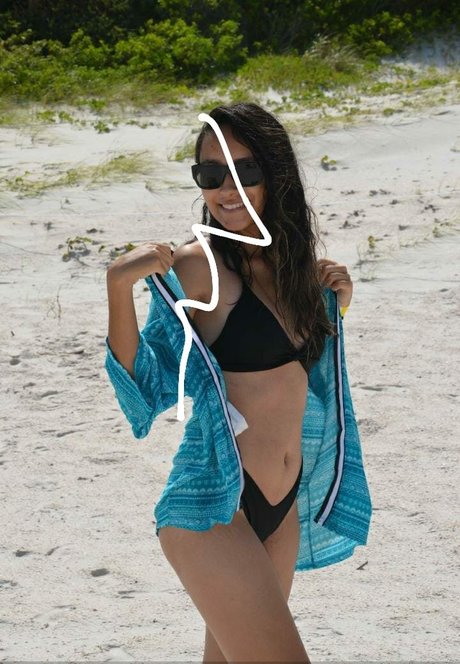 美しいベイビーOnlyFans ポルノグラフィック アーカイブ