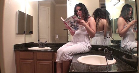 kai os エロティック女優 写真