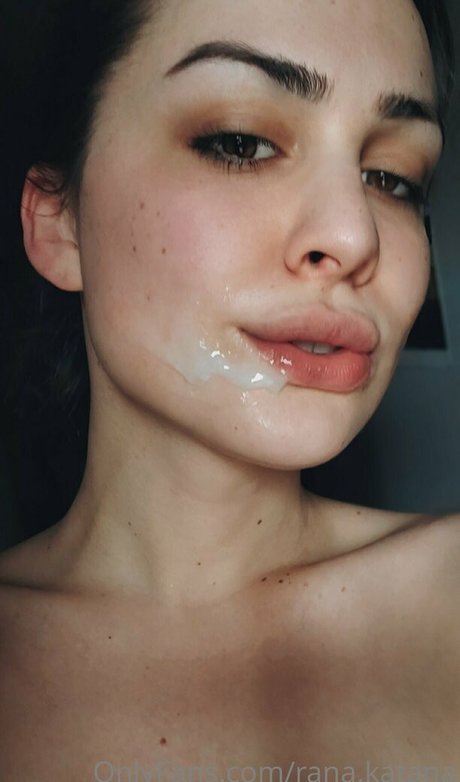 Rana Katana セクシーモデル 写真