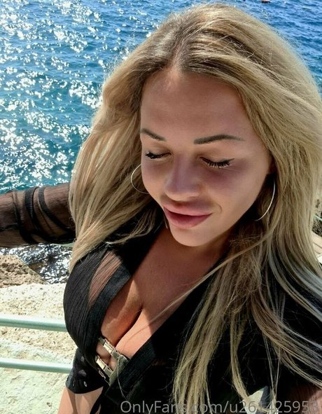 fierymommy 無料モデル 画像