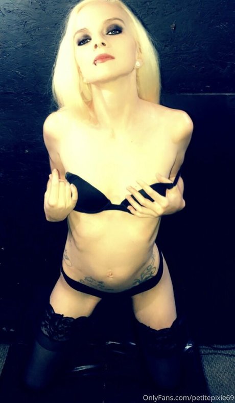 petitepixie69 完璧なモデル 写真