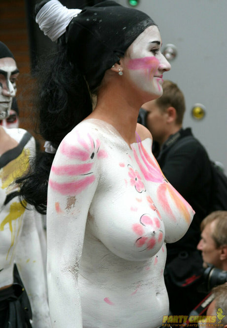 成熟した異人種間OnlyFans ヌード 写真