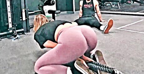 Bela Fernandez 完璧なモデル 写真