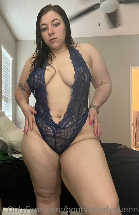 アジアの女性支配OnlyFans トップ 写真