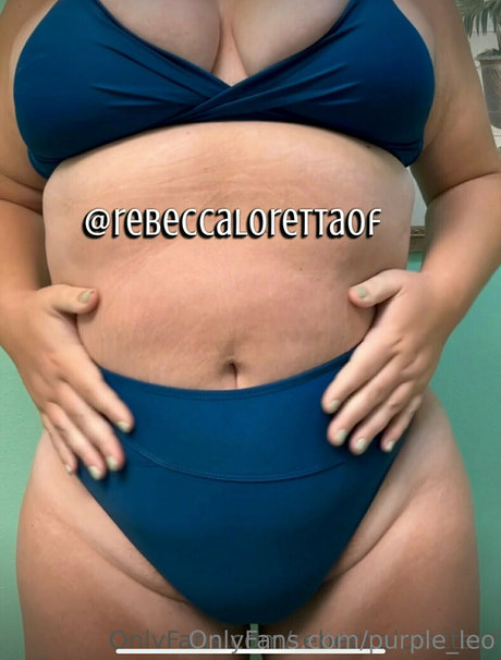 興奮した熟女OnlyFans ヌード 写真