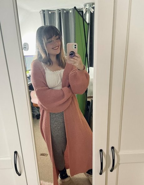 poopernoodle 完璧なモデル 写真