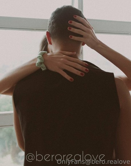 母乳オンリーファン 無料裸 画像