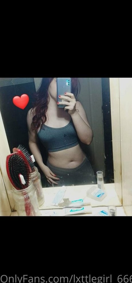 コスプレファックOnlyFans セクシーヌード 写真