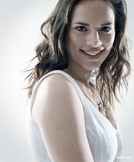 ブロンドヨガOnlyFans 裸 画像