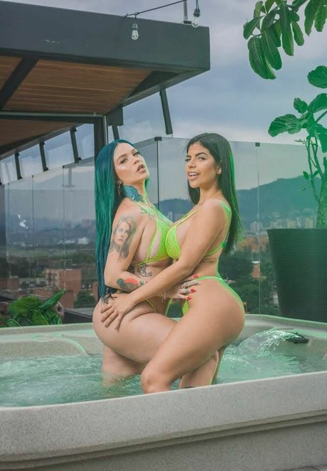 rabbitliciousss profile image